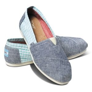 TOMS Chambray Blue Gingham Canvas Classics